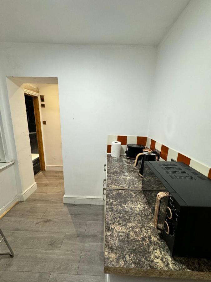 1 Bed With Kitchenette And Bathroom Oxford Bagian luar foto
