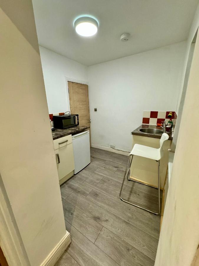 1 Bed With Kitchenette And Bathroom Oxford Bagian luar foto